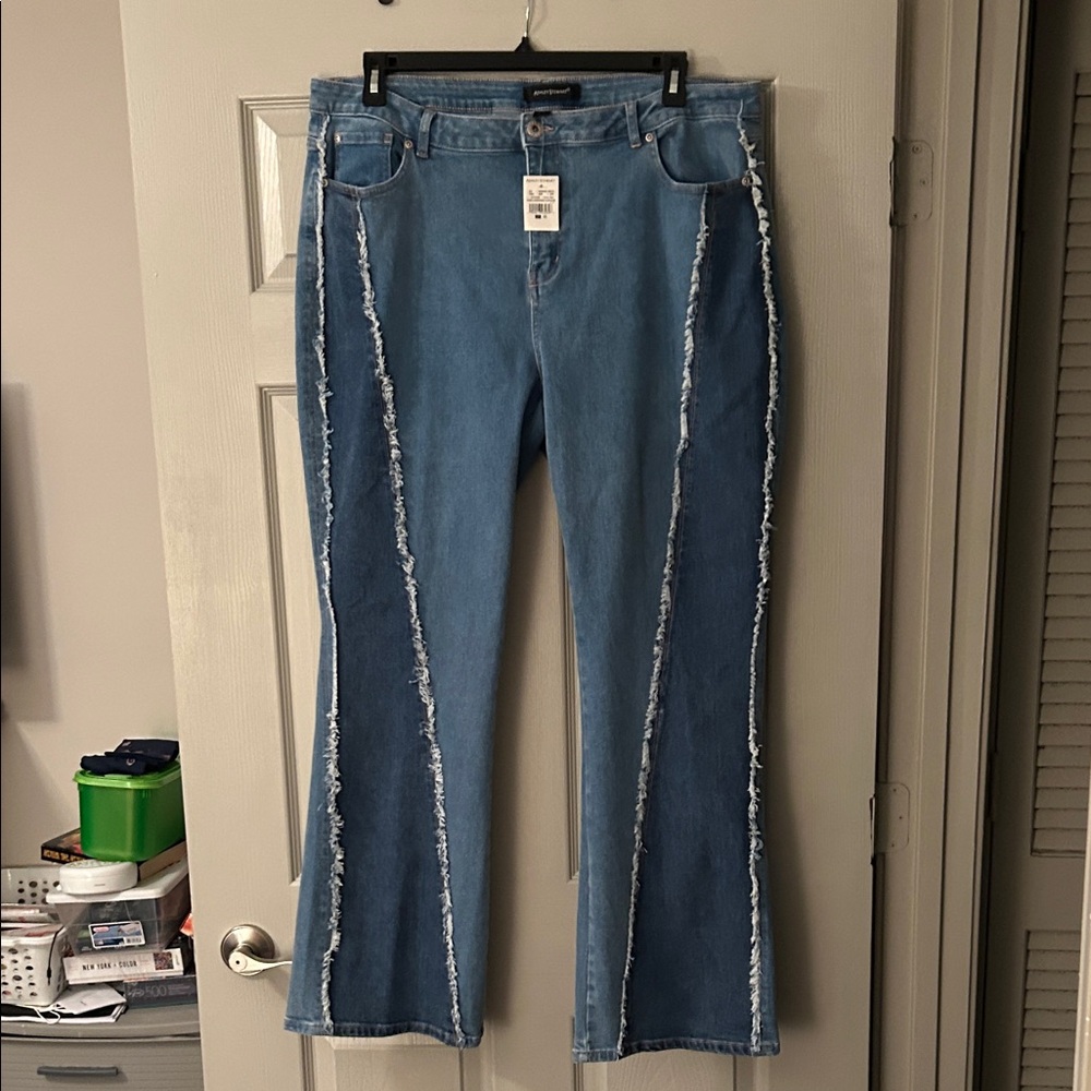 Ashley Stewart Women’s Two-Tone Light Blue Frayed Seam Jeans